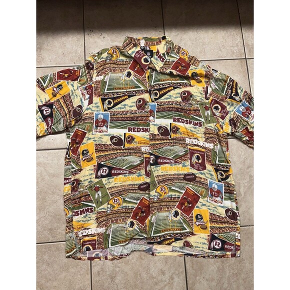 WASHINGTON REDSKINS Shirt Mens XXL Hawaiian Camp CHAMPIONSHIP LEGACY AOP RAYON - Picture 2 of 6